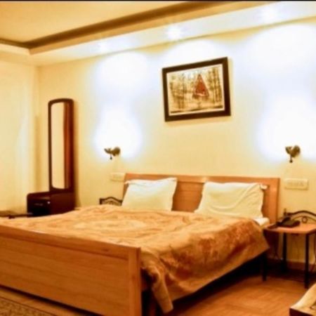 Hotel Emerald Heights Mussoorie Kültér fotó