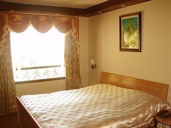 Hotel Emerald Heights Mussoorie Kültér fotó